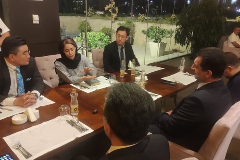 دعوت از سرمایهگذاران کره جنوبی برای سرمایهگذاری در آذربایجان غربی