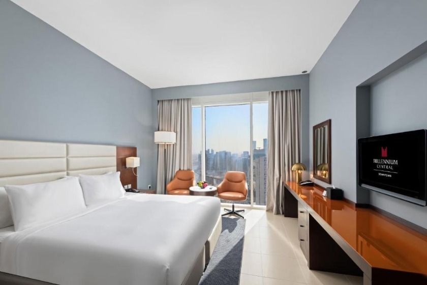 Millennium Central Downtown Dubai - Standard Room with Queen Bed