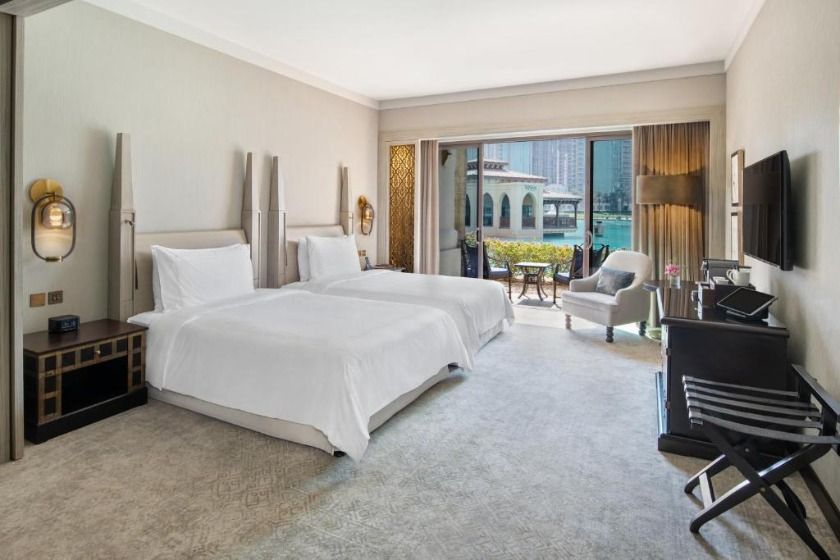 Palace Downtown Dubai - Deluxe Room with Fountain View
