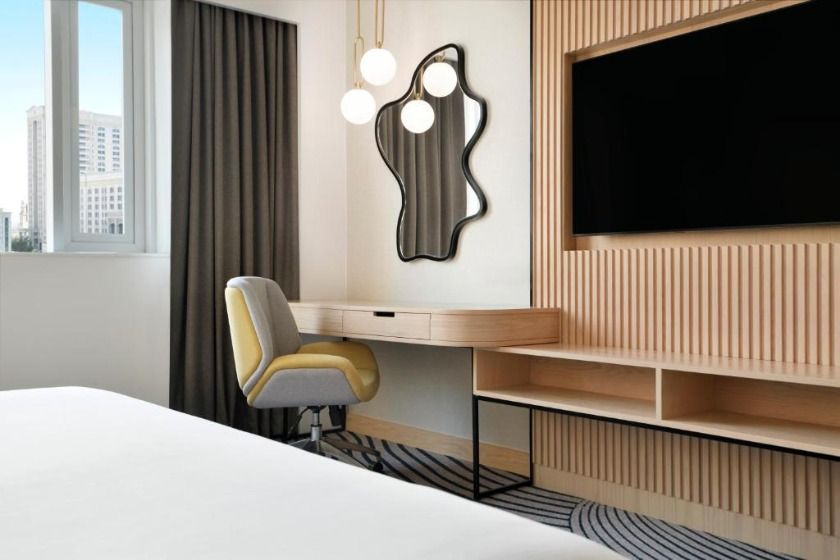 Crowne Plaza Dubai Jumeirah, an IHG Hotel Dubai - Standard King Room - Accessible