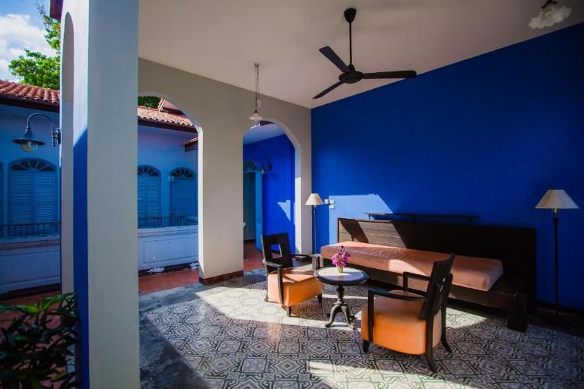 The Memory at On On Hotel phuket - lobby