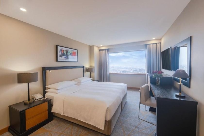 Hyatt Regency Galleria Residence Dubai - Deluxe Three Bedroom Family Apartment