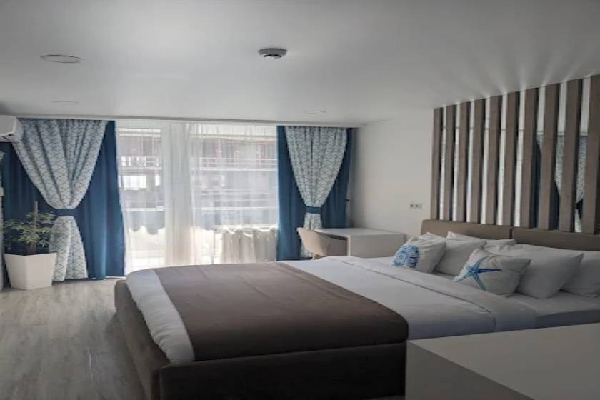 Seagull Beachfront Boutique Hotel - Family Studio