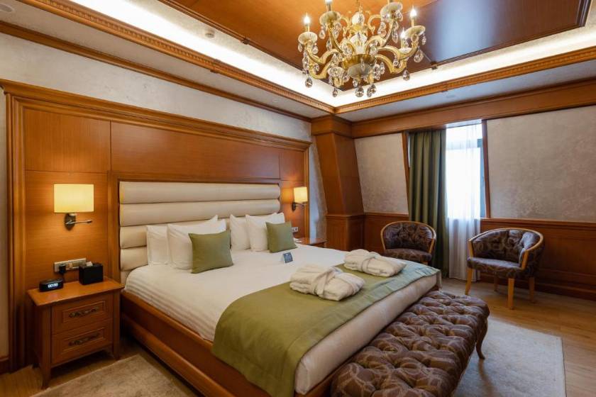 Hotel London 1889 & Casino - Presidential Suite