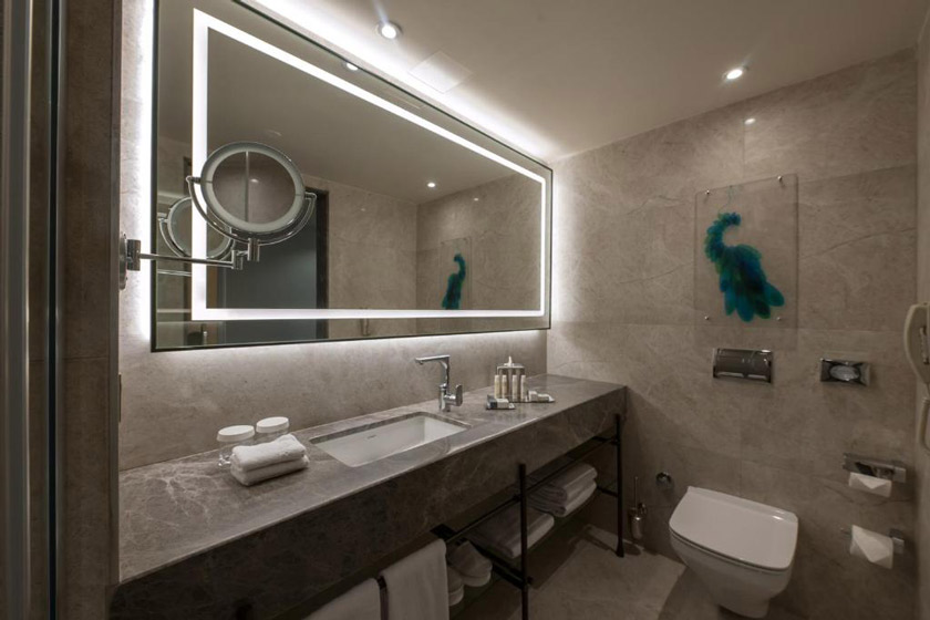 DoubleTree by Hilton Hotel Istanbul Sirkeci Istanbul - Deluxe Queen Room