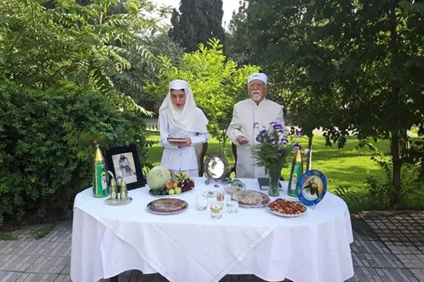 آیین جشن میانه پاییز. منبع عکس: وبسایت Asianewsiran.Com. عکاس: نامشخص