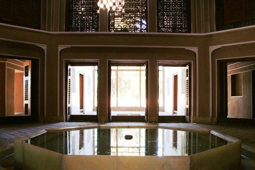 بخش های مختلف باغ دولت آباد یزد. منبع عکس: گوگل مپ. عکاس: Mehran Ho