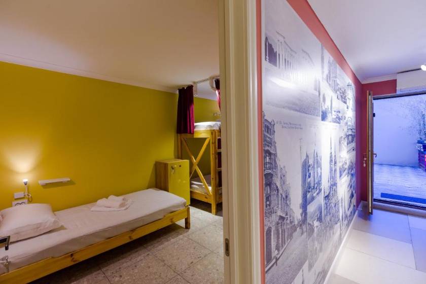 Batumi Surf Hostel - Single Bed in Dormitory Room
