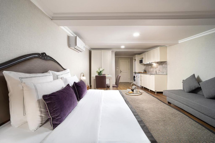 Meroddi La Porta Hotel Istanbul - Family Studio - Annex