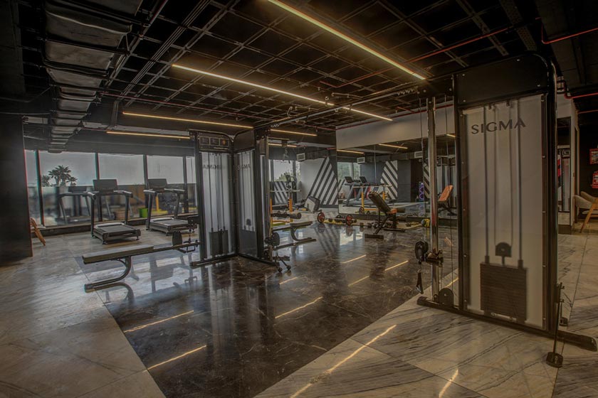 هتل آراز نوشهر - باشگاه ورزشی آقایان