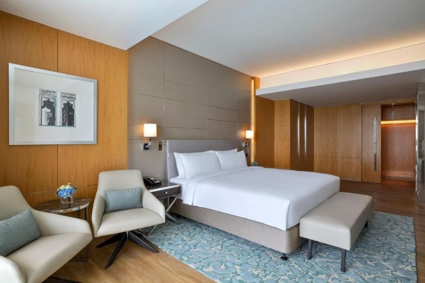 Hilton Dubai Palm Jumeirah Dubai - King Executive Suite