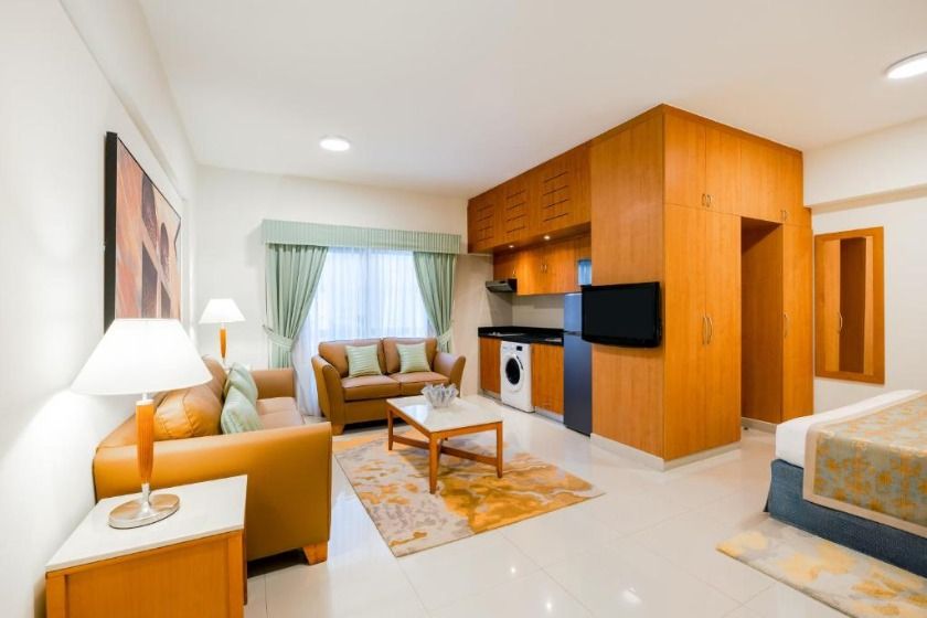 Golden Sands Hotel Apartments Dubai - Premier Studio - Golden Sands 3