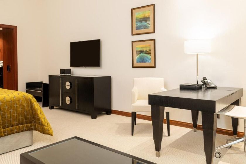 Grosvenor House, a Luxury Collection Hotel, Dubai - Premier Room, 1 King