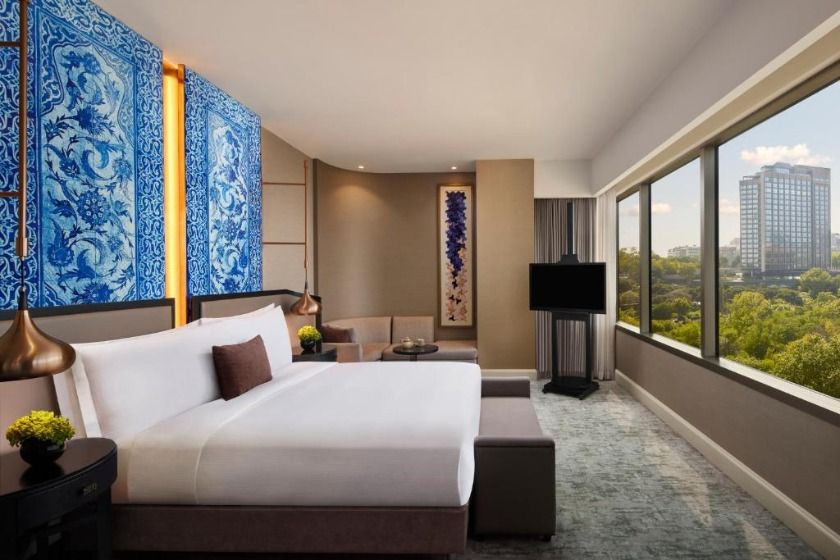 The Ritz-Carlton, Istanbul at the Bosphorus Istanbul - King Room with Park View