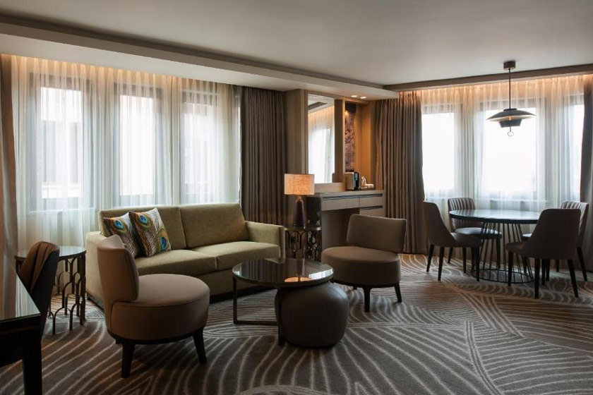 DoubleTree by Hilton Hotel Istanbul Sirkeci Istanbul - Deluxe One-Bedroom King Suite