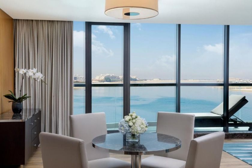 Hilton Dubai Palm Jumeirah Dubai - King Executive Suite