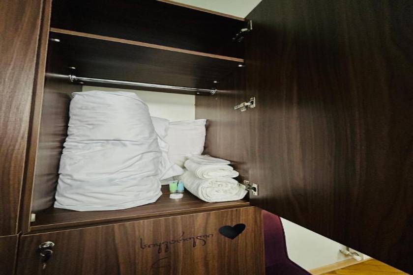 Porta Hostel - Double Room with Private Bathroom