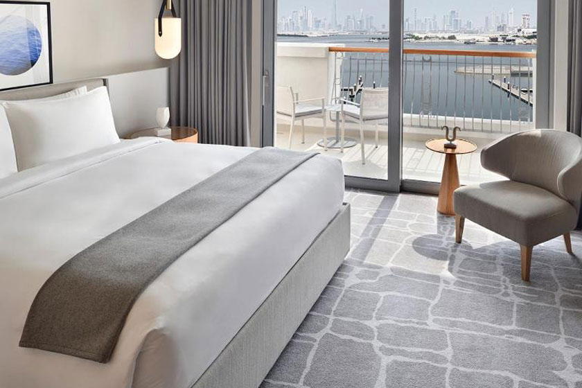 Vida Creek Harbour Dubai - Marina View Deluxe Room with Private Balcony King 