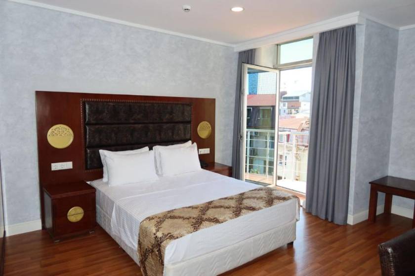 Era Palace Batumi - Standard King Room