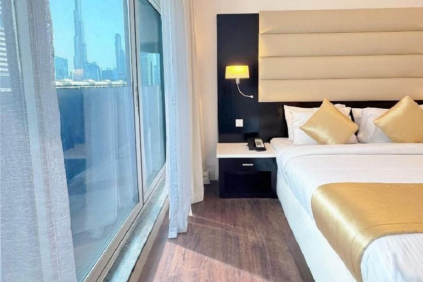 Emirates Grand Hotel Dubai - Deluxe King Room With Burj Khalifa View