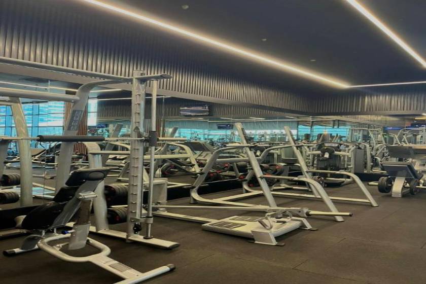 Euphoria Batumi Convention & Casino Hotel - fitness center