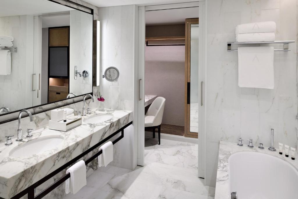 Address Downtown Dubai - Premier Burj Khalifa & Fountain View