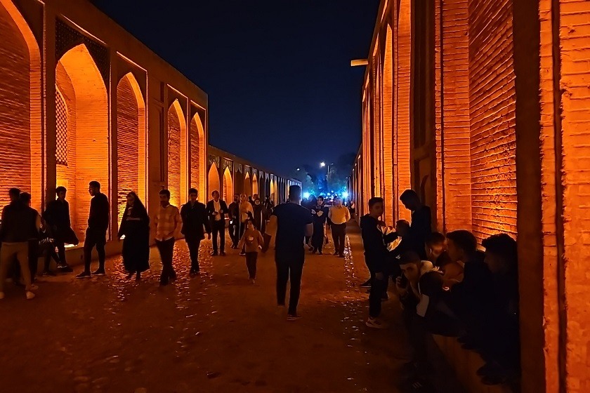  جاهای دیدنی اصفهان در شب