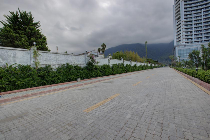 هتل آراز نوشهر - محوطه