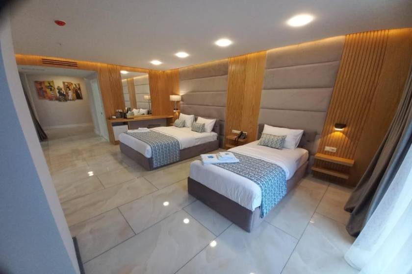 Hotel Black Sea - Superior King Room