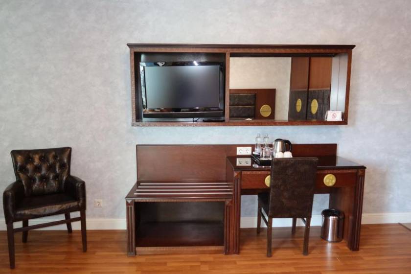 Era Palace Batumi - Standard King Room