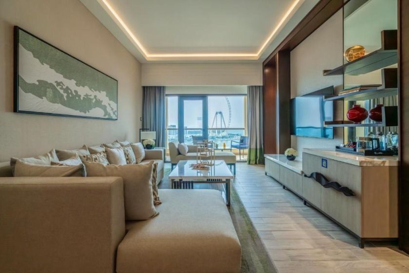 Amwaj Rotana Jumeirah Beach Dubai -  Sea Front One Bedroom Suite with Balcony and Lounge Access