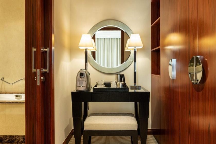 Grosvenor House, a Luxury Collection Hotel, Dubai - Premier Suite, 1 King