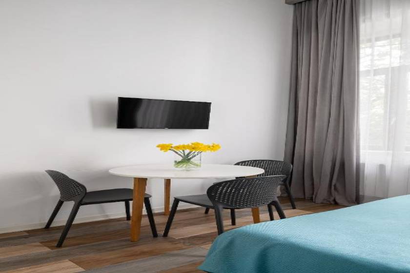 Mariinsky Boutique Hotel - Deluxe Double Room with Balcony