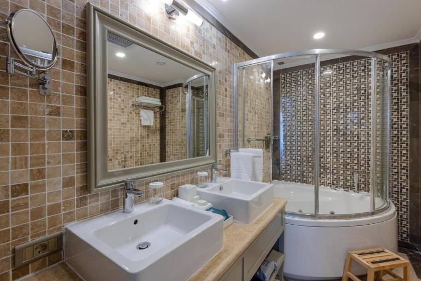 Hotel London 1889 & Casino - Presidential Suite