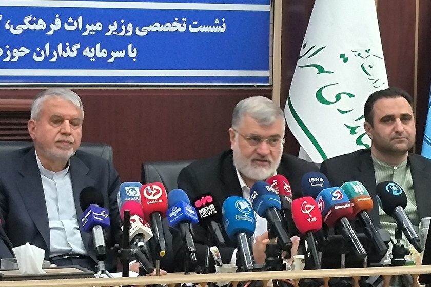 طرح همه مسائل کلان گردشگری پایتخت در دیدار صمیمانه با وزیر میراث‌ فرهنگی و استاندار تهران