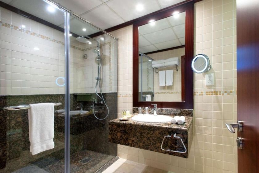 Hilton Dubai The Walk - Four-Bedroom Family Suite with Balcony