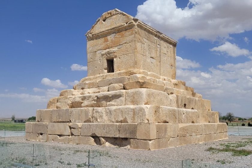 برگزاری همایش روز کوروش