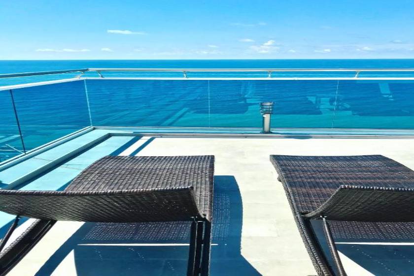 Seagull Beachfront Boutique Hotel - pool