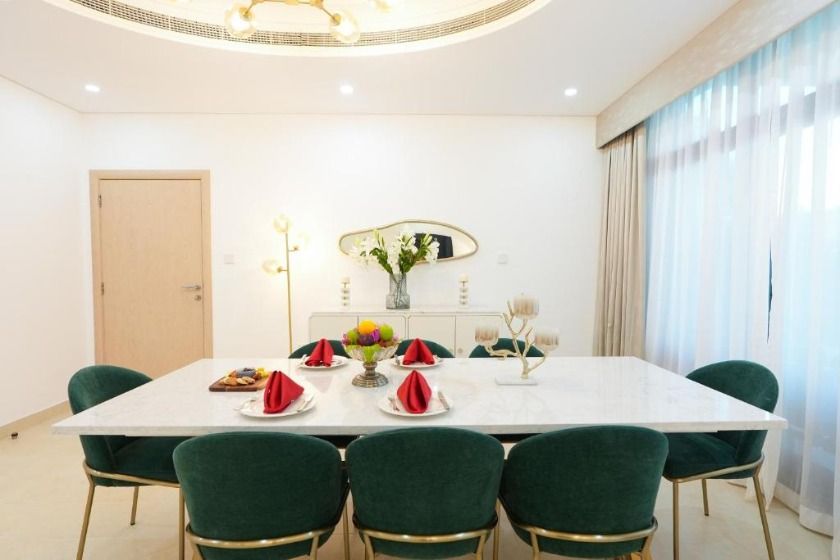 Roda Beach Resort Dubai - Majestic Private Pool Five Bedroom Suite