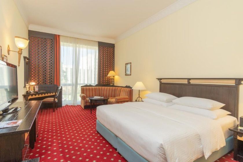 Millennium Airport Hotel Dubai - Deluxe King Room