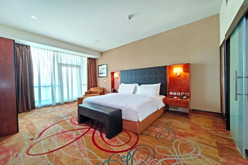 Millennium Airport Hotel Dubai - Executive Deluxe Suite