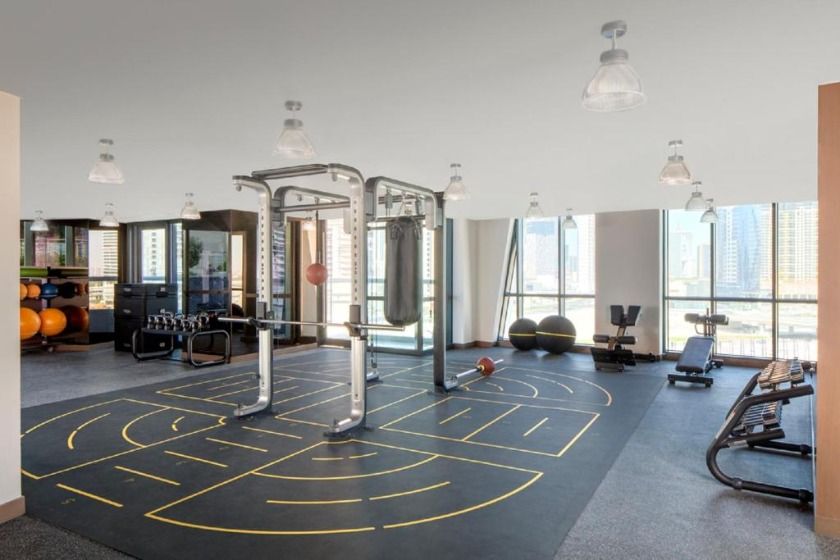 Paramount Hotel Dubai - fitness center 