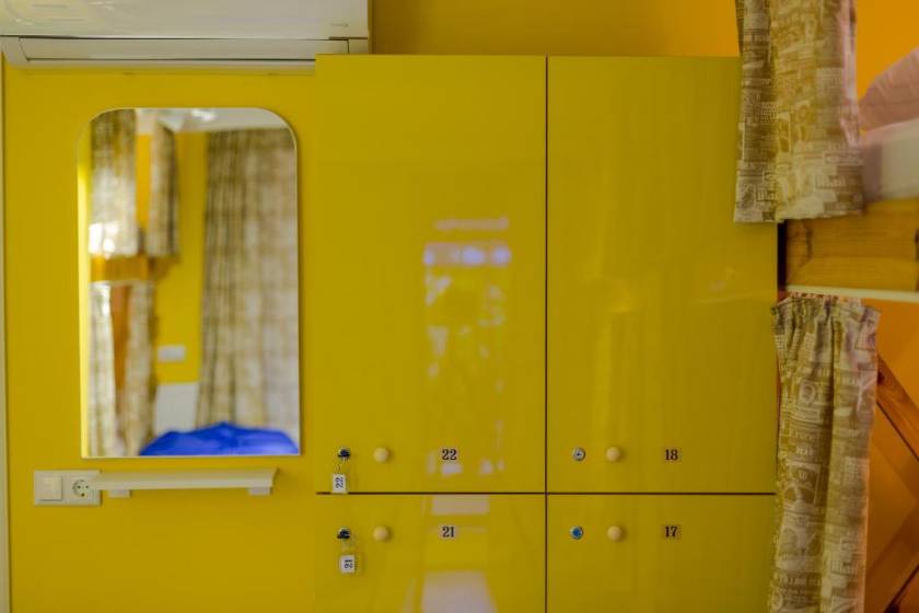 Batumi Surf Hostel - Bed in 10-Bed Mixed Dormitory Room