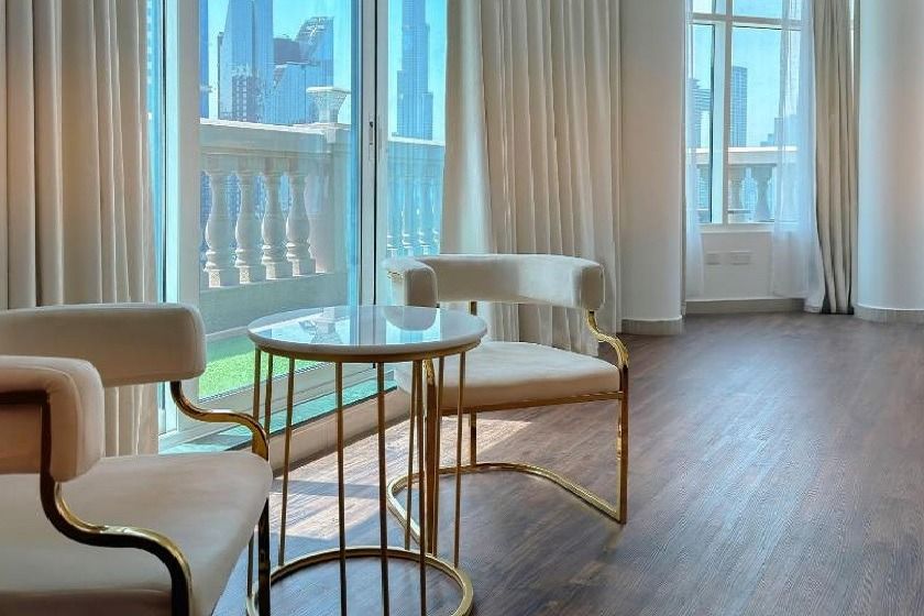 Emirates Grand Hotel Dubai - Club Suite With Burj Khalifa View