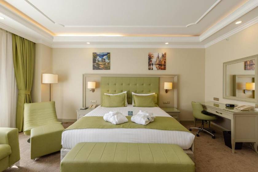 Hotel London 1889 & Casino - Suite