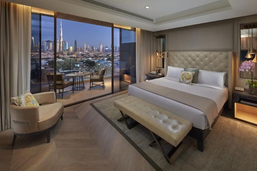 Mandarin Oriental Jumeira, Dubai - Club Deluxe Skyline View King Room