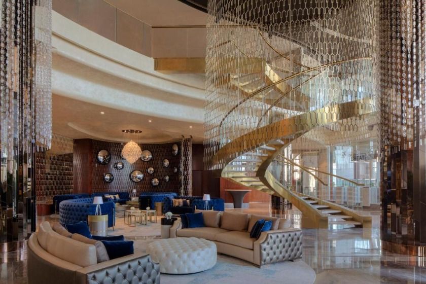 Paramount Hotel Dubai - lobby