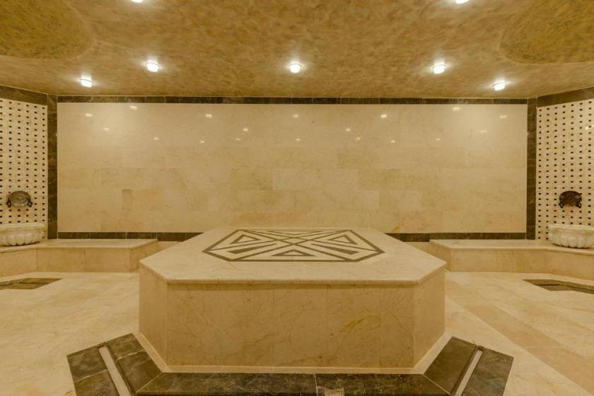 Hotel London 1889 & Casino - spa