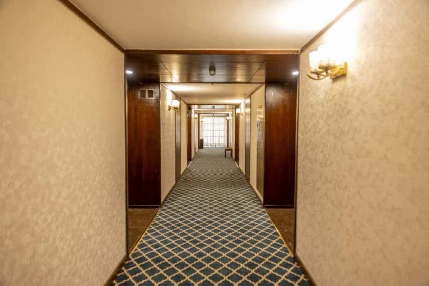 هتل الغدیر مشهد - راهرو