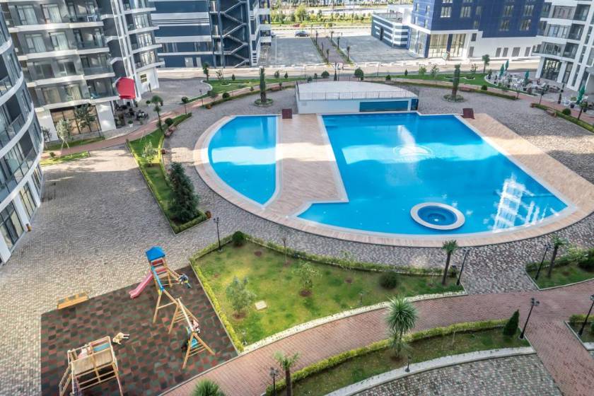 The Grandeur Hotel - facade